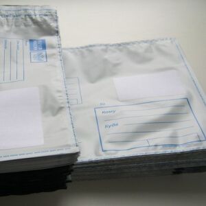 Почтовый конверт из полиэлителена