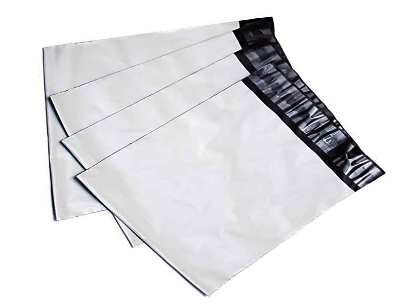 картинка Черно-белый курьер-пакет 100*150+40мм (50мкм) Премиум без кармана (2000/100)  картинка Черно-белый курьер-пакет 100*150+40мм (50мкм) Премиум без кармана (2000/100)